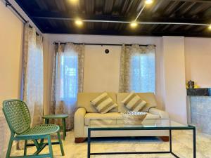 Fancy Loft With Terrace Near Old Town