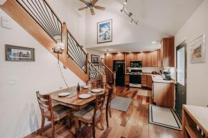 Mt Baker Rim Cabin #77 - Hot Tub - Wi-Fi - Evc - Pets Ok - Views