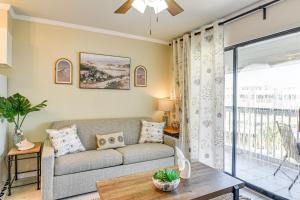 Walk to Galveston Beach Condo with Ocean Views!