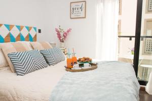 C80 - Rustic Chic Studio Downtown