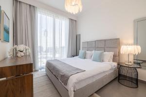 Spacious 2BDR in Creek Harbor with City View