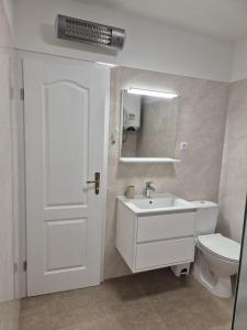 Apartments by the sea Vis - 1155