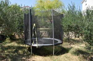 Apartments with parking space Lopar, Rab - 23747