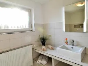 Luxurious holiday apartment with garden in Gägelow - Gägelow