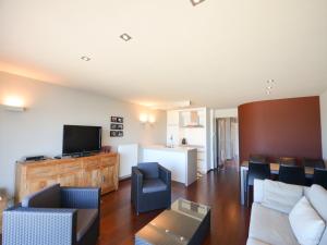 Stylish apartment with balcony, sea views