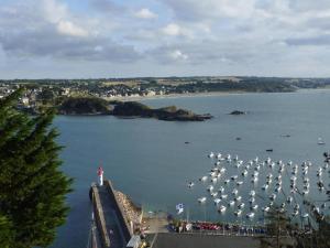Maisons de vacances Chalet near Cap Frehel with Coastal Views : photos des chambres