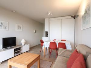 Apartment in Koksijde near Sandy Beaches
