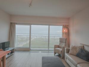 Studio by the Sea in Belgium with Beach Access