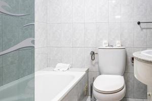 BeGuest Santa Eulália Apartment