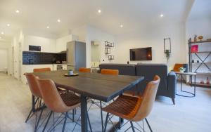 Perfectly Rentals ELIZA by United Renters