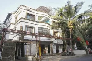 Super Townhouse The Upper Room Near Pune Airport - Khadki