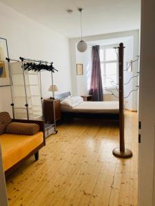 Wohnung, 2 Schlafzimmer, straßenseitig
