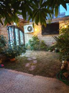 Modern Comfort Quiet,Cozy Stay