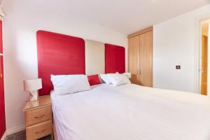 The Tyne - Properties Unique