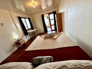 Playa del Fuego Camiguin Beach Hostel & Resort