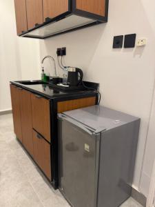 إستديو روشن انيق حي الملقا Al Malqa