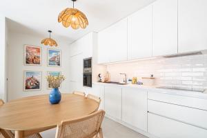 BeGuest Only Good Vibes - Cabanas