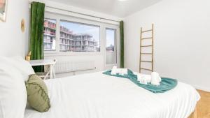 Maisons d'hotes HOMEY LA COLOC BRILLANT - Colocation haut de gamme de 3 chambres uniques et privees / Proche centre-ville et transports en commun / Balcons / Wifi gratuit : photos des chambres
