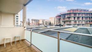 Maisons d'hotes HOMEY LA COLOC BRILLANT - Colocation haut de gamme de 3 chambres uniques et privees / Proche centre-ville et transports en commun / Balcons / Wifi gratuit : photos des chambres