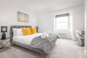 Skye Sands - Alexandra Penthouse No 8