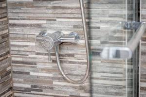 Skye Sands - Alexandra Loft