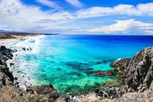 Amas house Sea View wifi free by Rentalfue