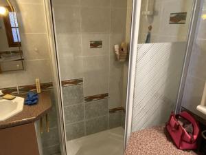 Appartement 3 pièces à Châtel, balcon et parking privé - FR-1-676-190