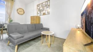 Appartements CALYPSO - Hypercentre - Proche Gare & Tram - Balcon - Wifi : photos des chambres