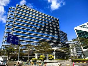 Huafu Seaview Suites