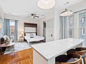 Victorian Estates - Cute Stuido - Steps To Clinic