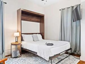 Victorian Estates - Cute Stuido - Steps To Clinic