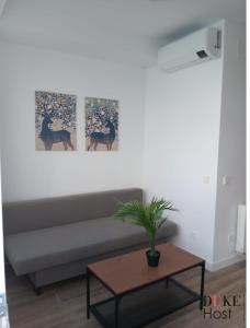 Francos Rodriguez2 Apartments