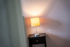 Leos Place in Mile End 2 Double Beds, 1 Bunk Bed, Max 6, Spacious, Ideal for Families