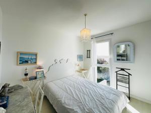 Maisons de vacances Maison lumineuse a Fouras, proche mer, 6 pers, 3 ch, jardin - FR-1-709-89 : photos des chambres