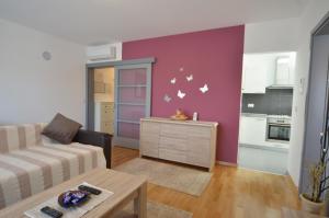 Apartment Dina 52