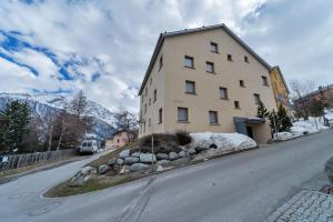 Chesa Ladina - Zuoz - 3hvězdičkové hotely ve městě Zuoz