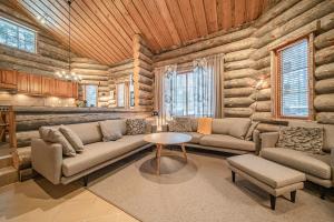 Riekkopolku by Aavalevi