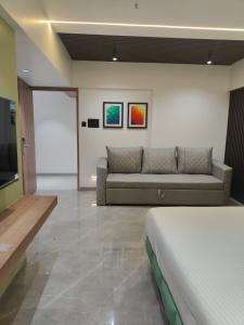 Hotel Vaishnavi Heights, Solapur