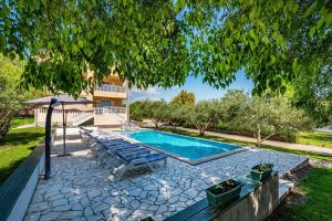 MY DALMATIA - Holiday home Blanka with private infinity pool