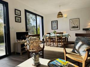 Ty Kerbihan, confortable maison au calme, 200m plage