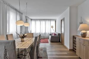 Two-Bedroom Apartment room in Chesa Chalavus - St. Moritz