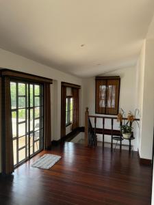 cozy, beautiful room