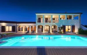 Villa Dubravka in Central Istria for 11 people - pet friendly with 70 m2 private pool - Vošteni