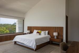 Luxury villa 5 bdr oceanfront 5 min walk to cenote