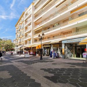 3 pièces au cœur du carré dor