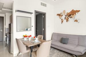 FIRST CLASS Studio Cozy Luxe Sanctuary