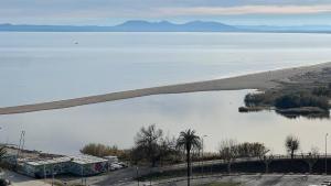 Bonito apartamento vista mar AV-25