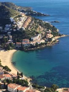 Estudio espectaculares vista mar AV-64