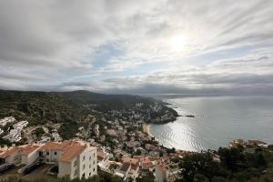 Estudio espectaculares vista mar AV-64