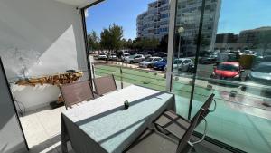 Precioso estudio al lado playa AV-63